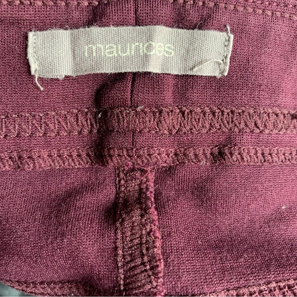 Maurices Burgundy Ladies Size Medium Jeggings - Picture 8 of 10